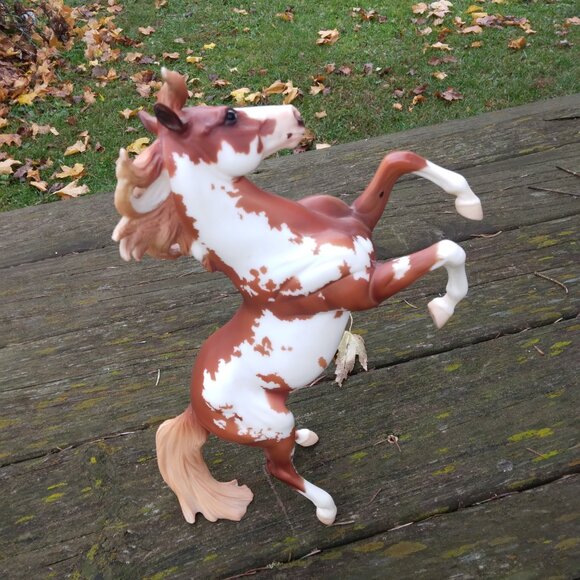 Breyer Horse Hidalgo Traditional Scale #1220 - Picture 2 of 9